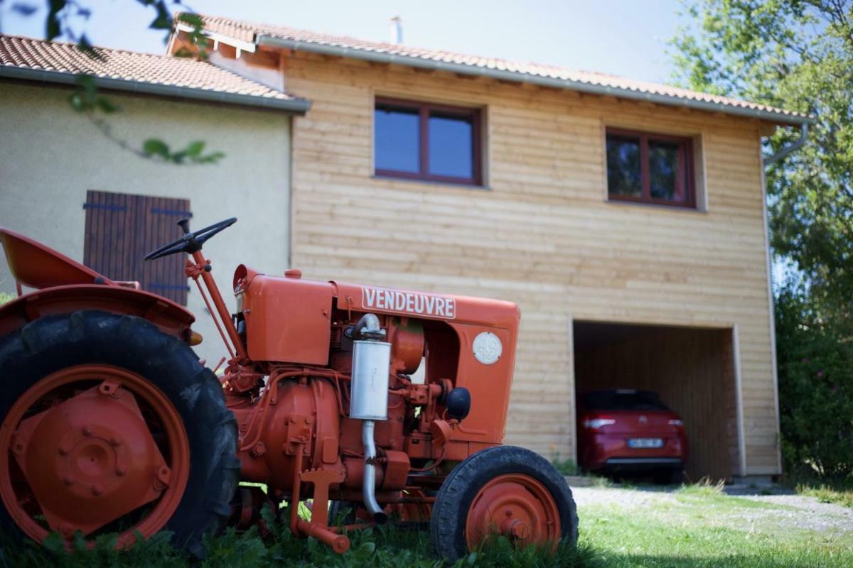 Gite La Ferme De Baffour La Chaise-Dieu Exterior foto